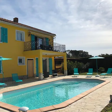 Bas De Avec Piscine * Linguizzetta